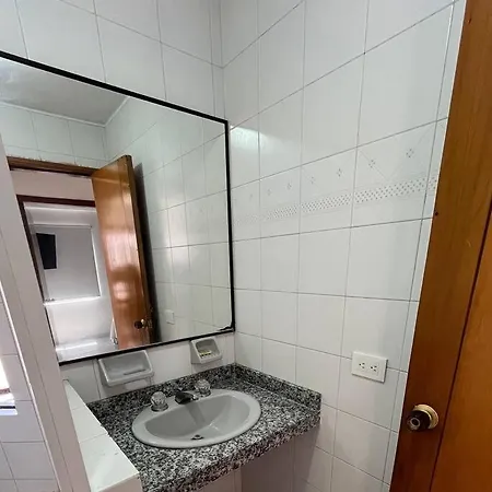 2 Bedroom 1 Bathroom Cabecera With Doorman Bucaramanga Exterior photo