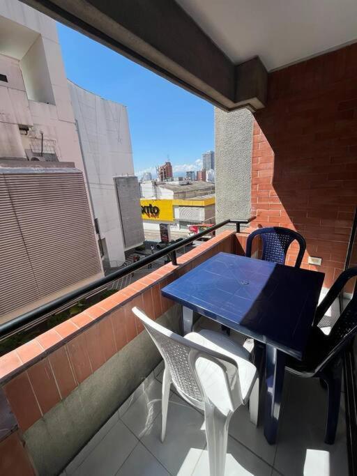 2 Bedroom 1 Bathroom Cabecera With Doorman * Bucaramanga